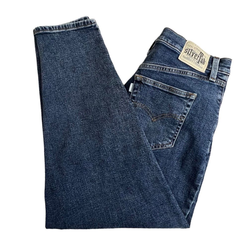 Levis Womens Dark Wash High Rise Silver Tab Crop‎ Mom Jean 31